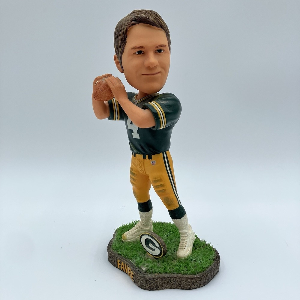 Forever Collectibles Brett Favre Green Bay Packers Bobblehead Legends Field 854